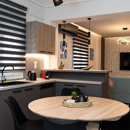 Mythic Meteora Apartment Kalambaka Bagian luar foto