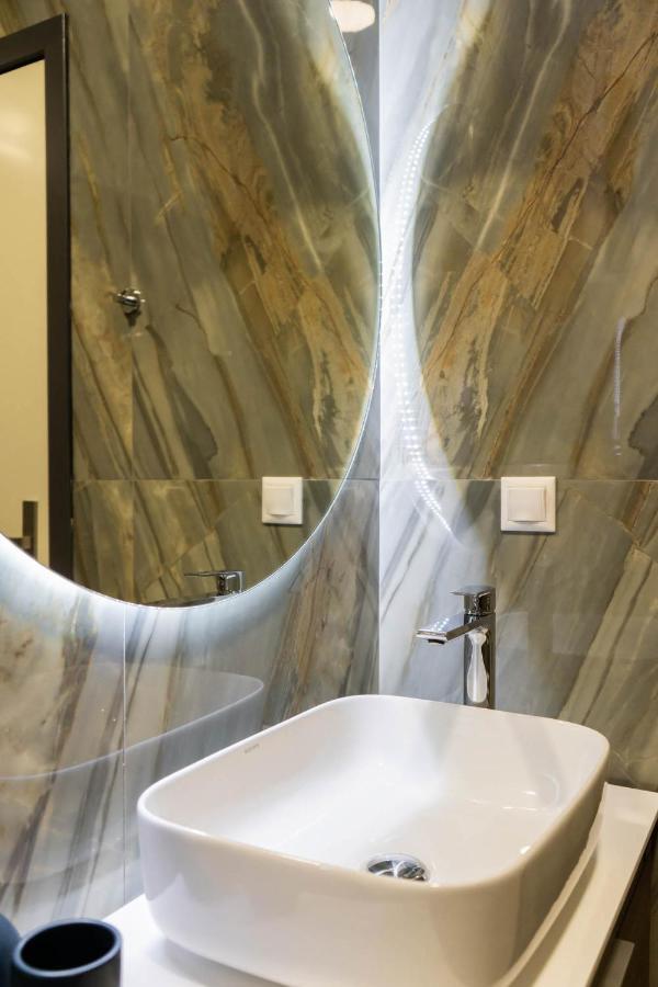 Mythic Meteora Apartment Kalambaka Bagian luar foto