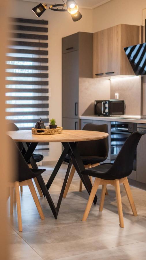 Mythic Meteora Apartment Kalambaka Bagian luar foto