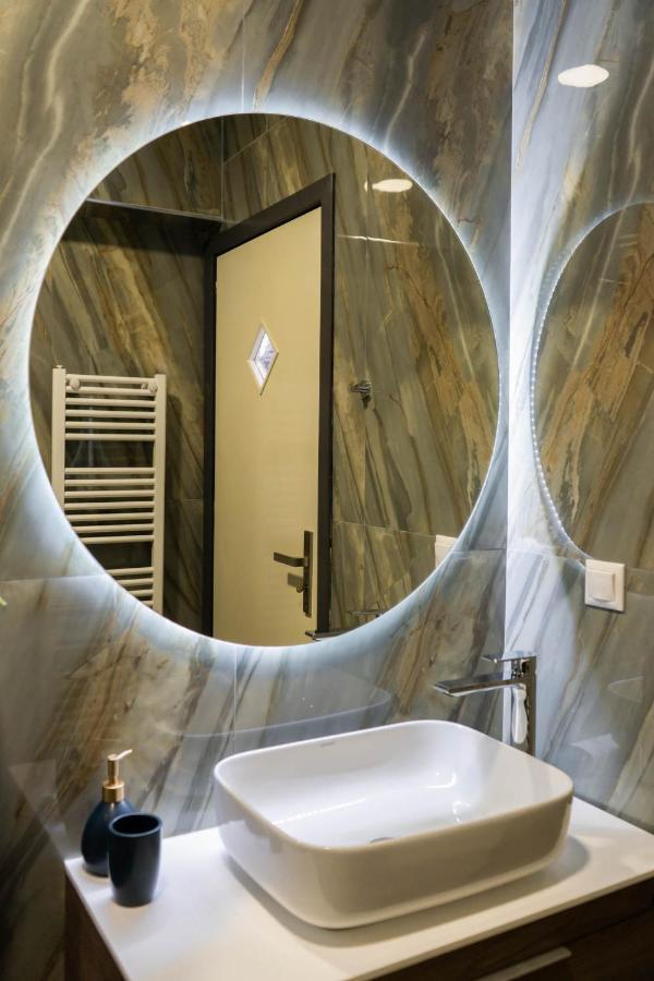Mythic Meteora Apartment Kalambaka Bagian luar foto